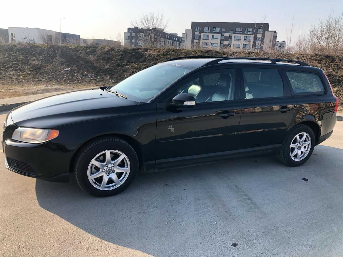 Volvo V70 2009 y Wagon