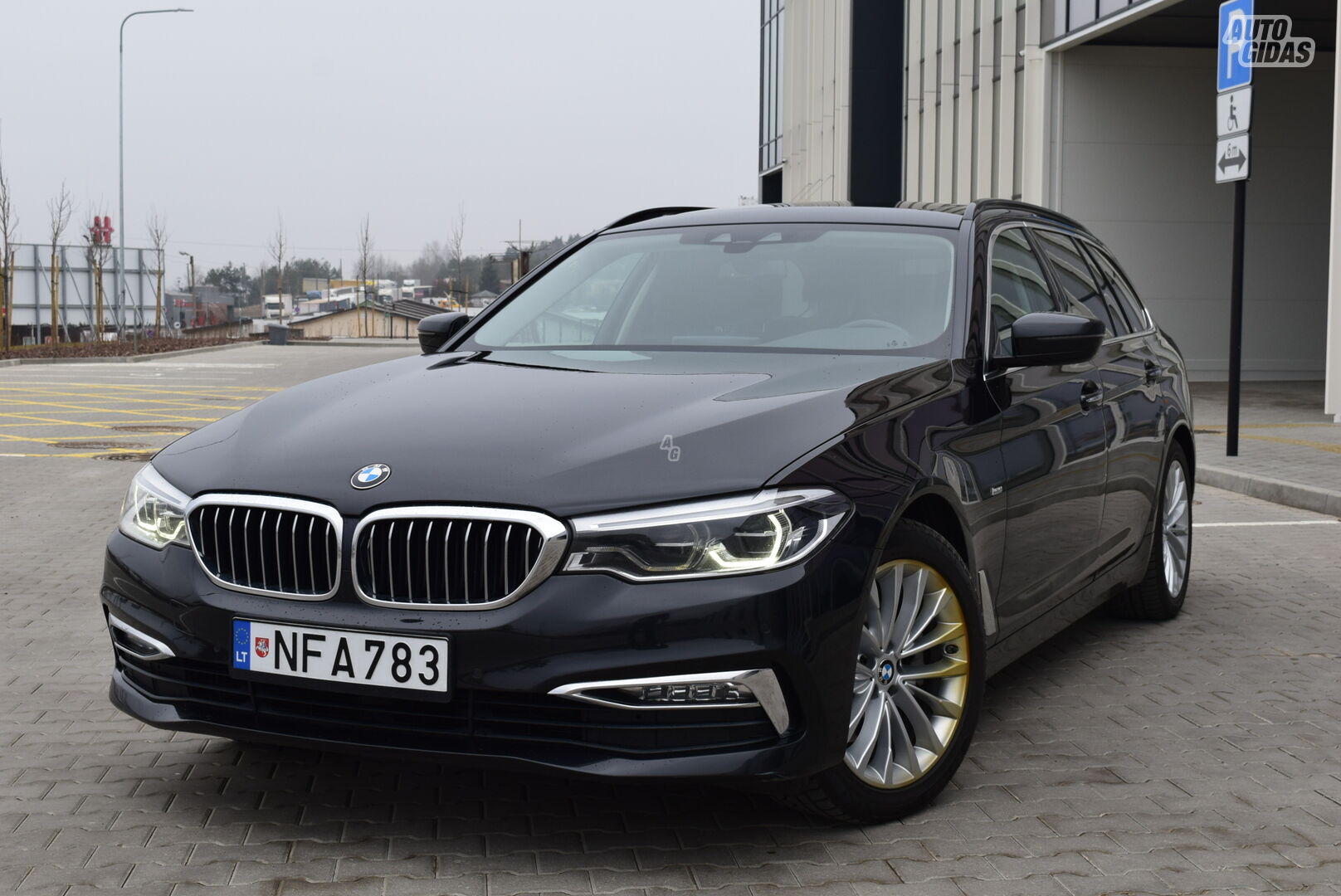 Bmw 520 2017 m Universalas