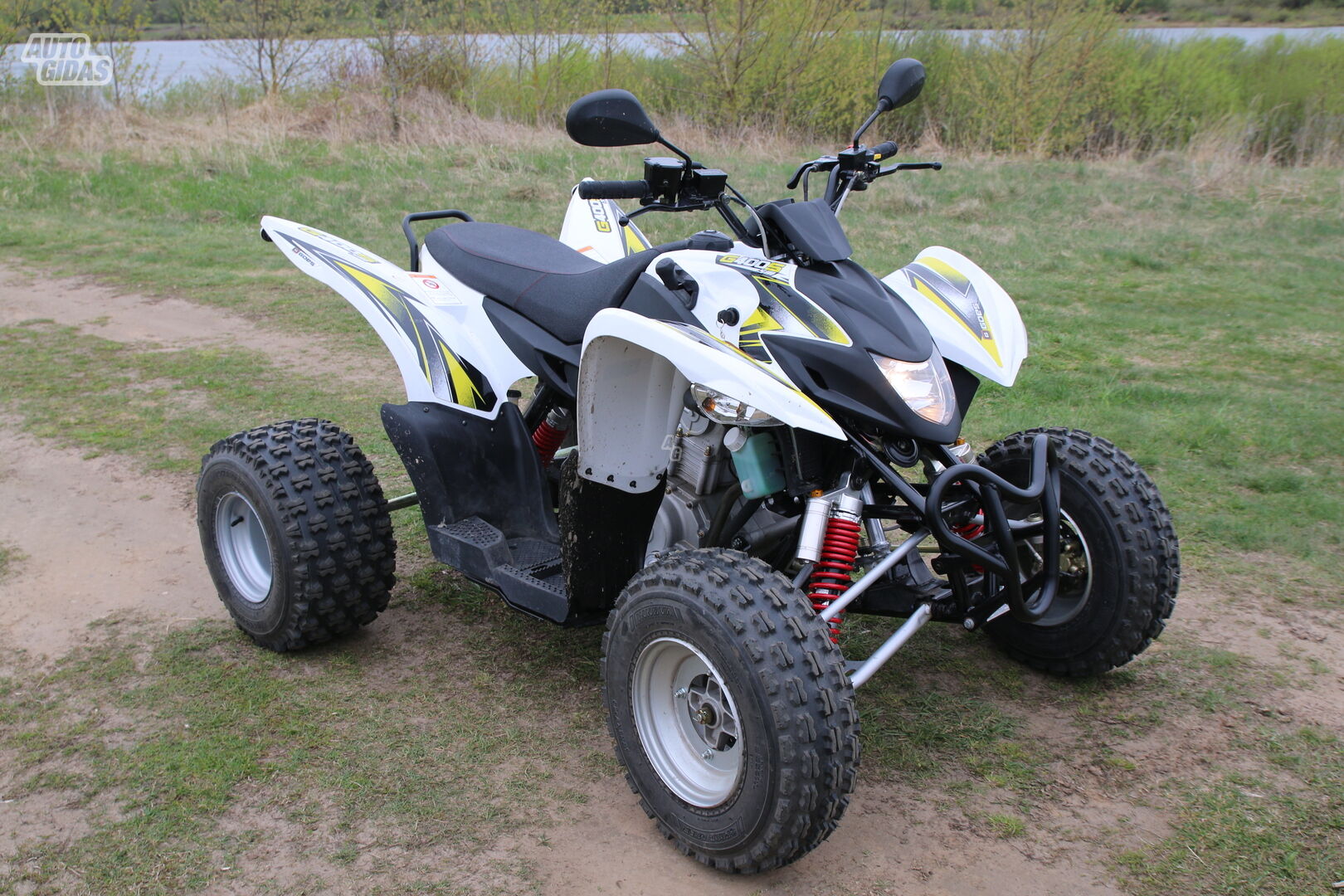 Aeon Cobra 2016 y ATV motorcycle