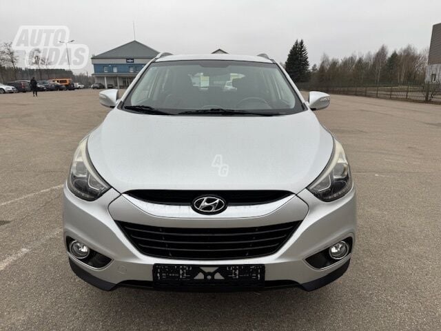 Hyundai Tucson 2014 г Внедорожник / Кроссовер