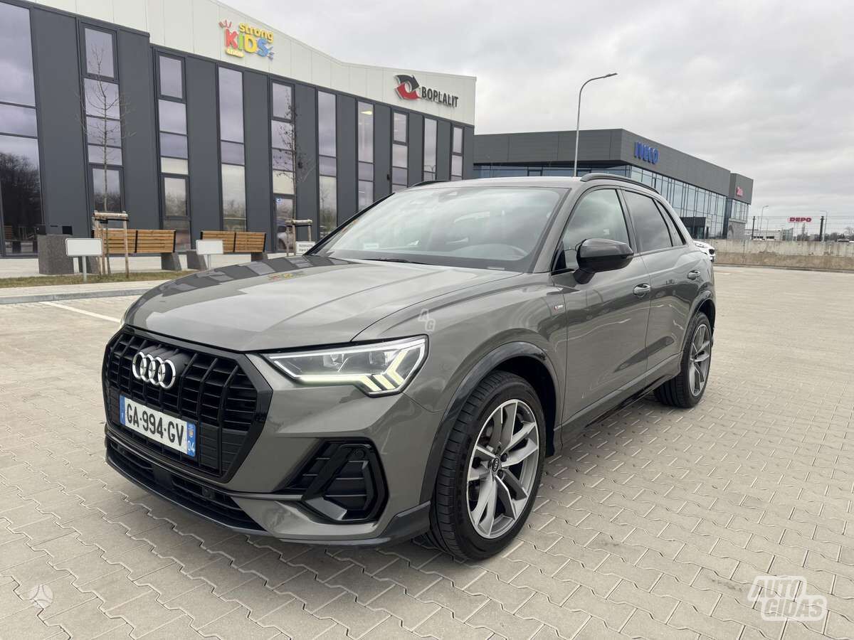 Audi Q3 2021 m Visureigis / Krosoveris