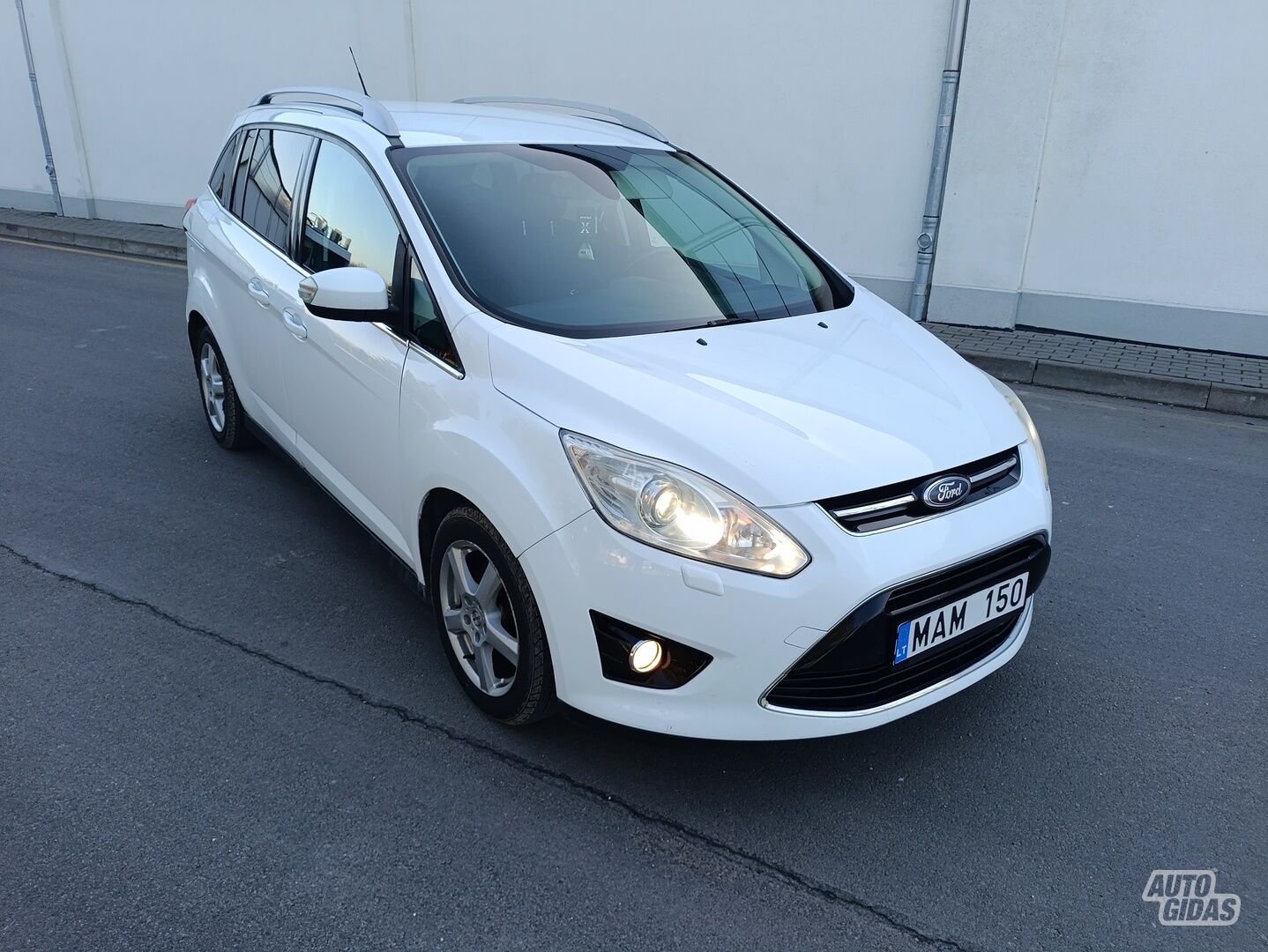 Ford Grand C-MAX 2014 y Van