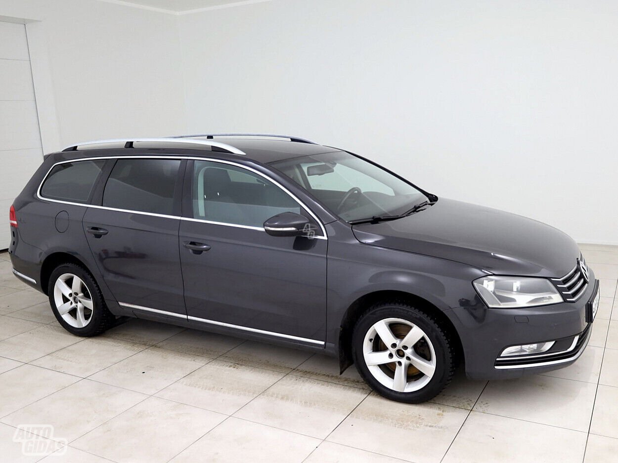 Volkswagen Passat 2011 г Универсал