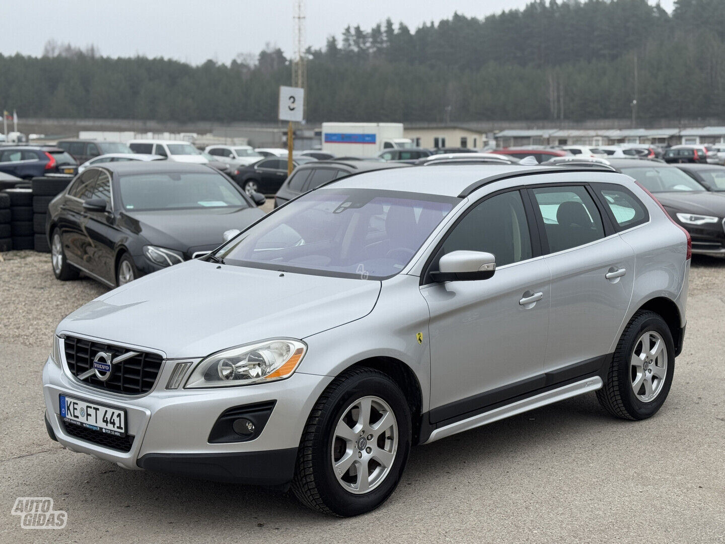 Volvo XC60 2009 г Внедорожник / Кроссовер