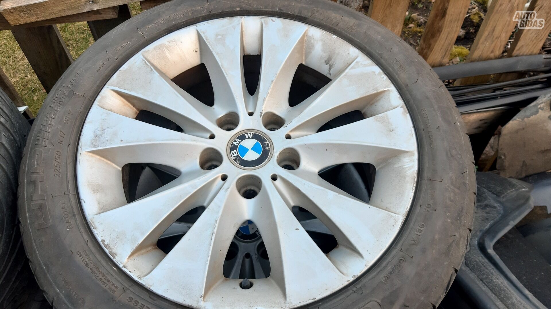 Light alloy R17 rims