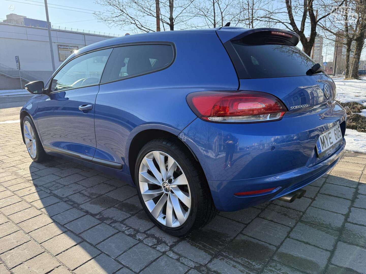 Volkswagen Scirocco 2011 y Coupe