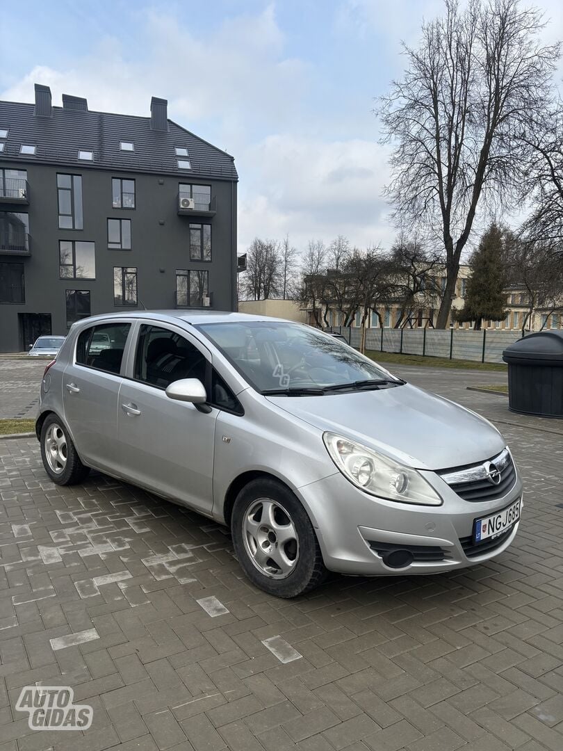 Opel Corsa 2008 m Hečbekas