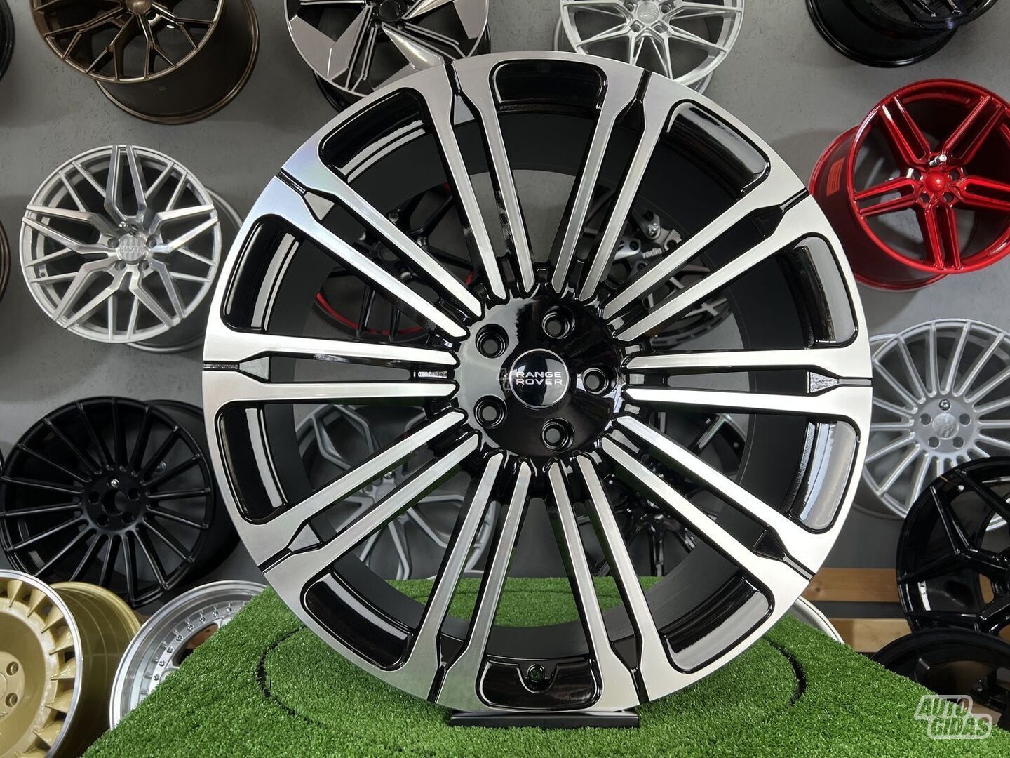 Autowheels 10Split Spoke Land Rover Style light alloy R23 rims