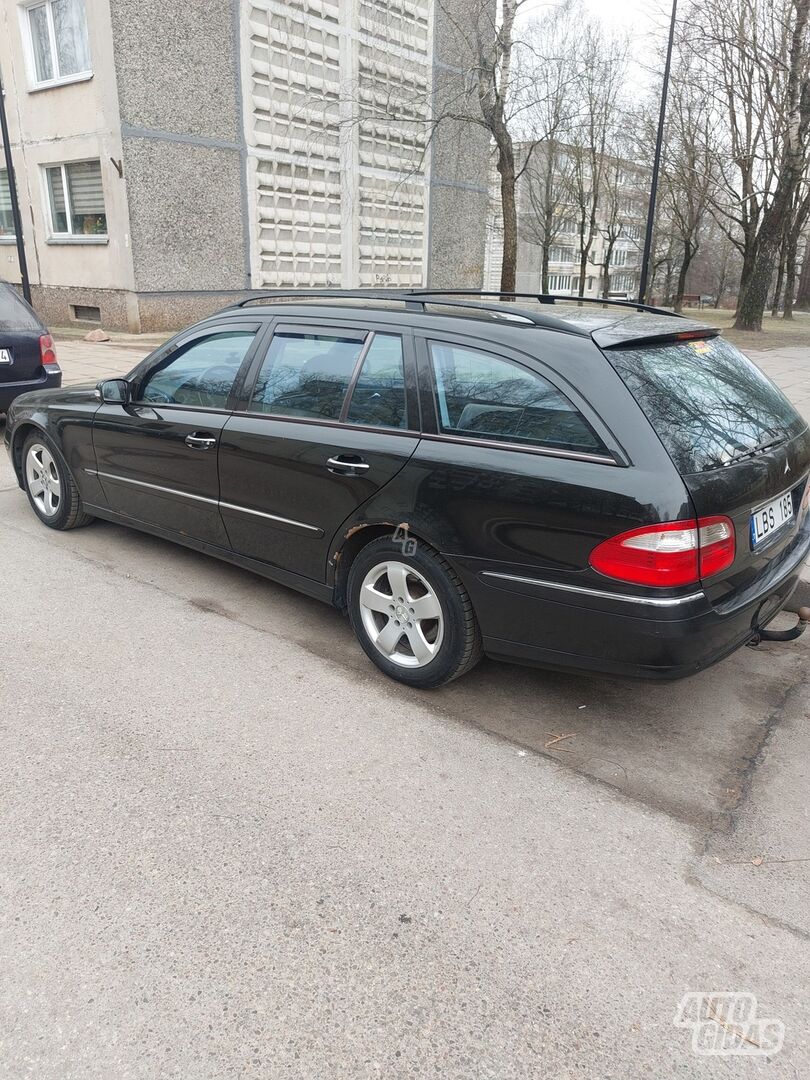 Mercedes-Benz E 320 2003 y Wagon