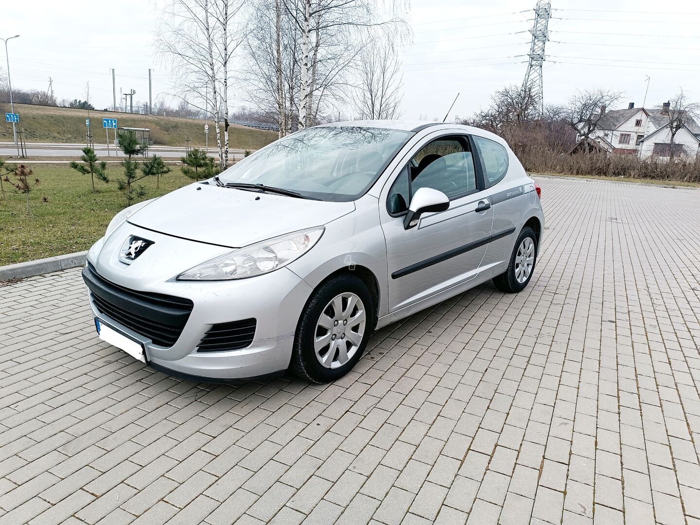 Peugeot 207 2011 y Hatchback