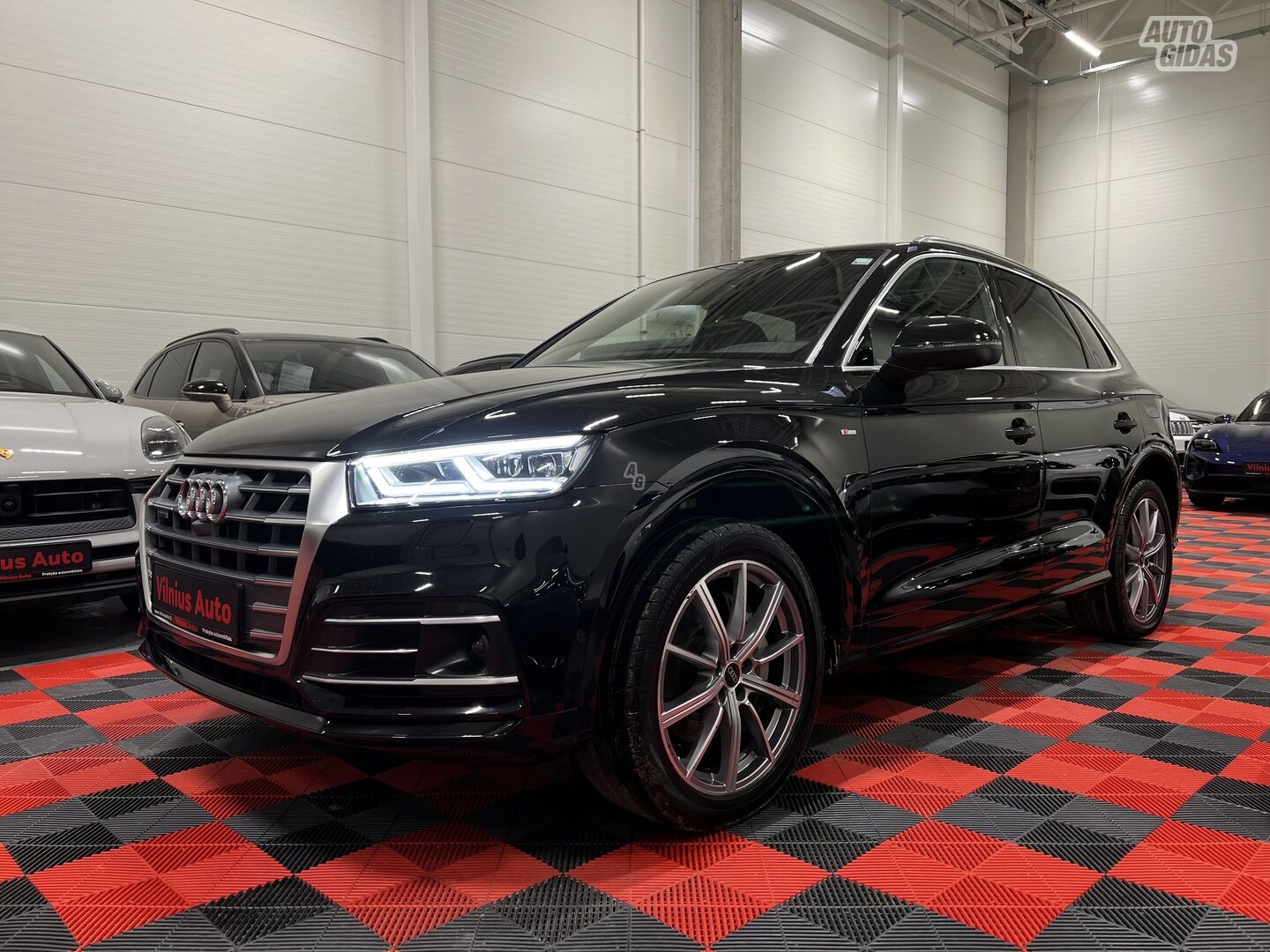 Audi Q5 2021 m Visureigis / Krosoveris