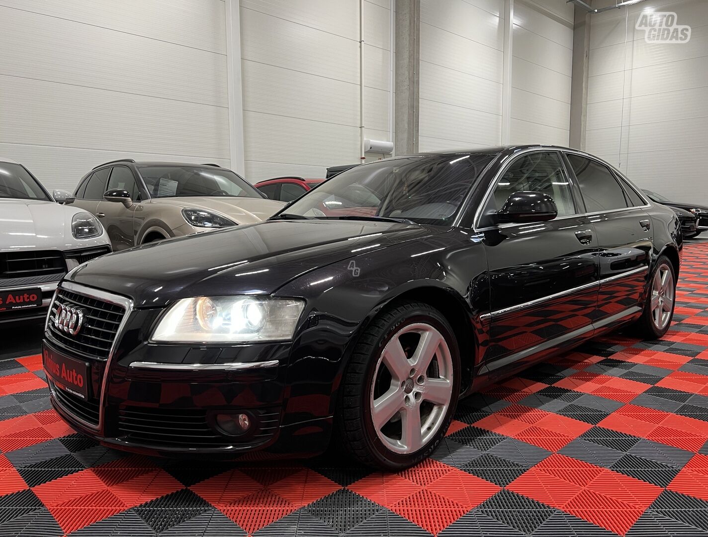 Audi A8 2008 m Limuzinas