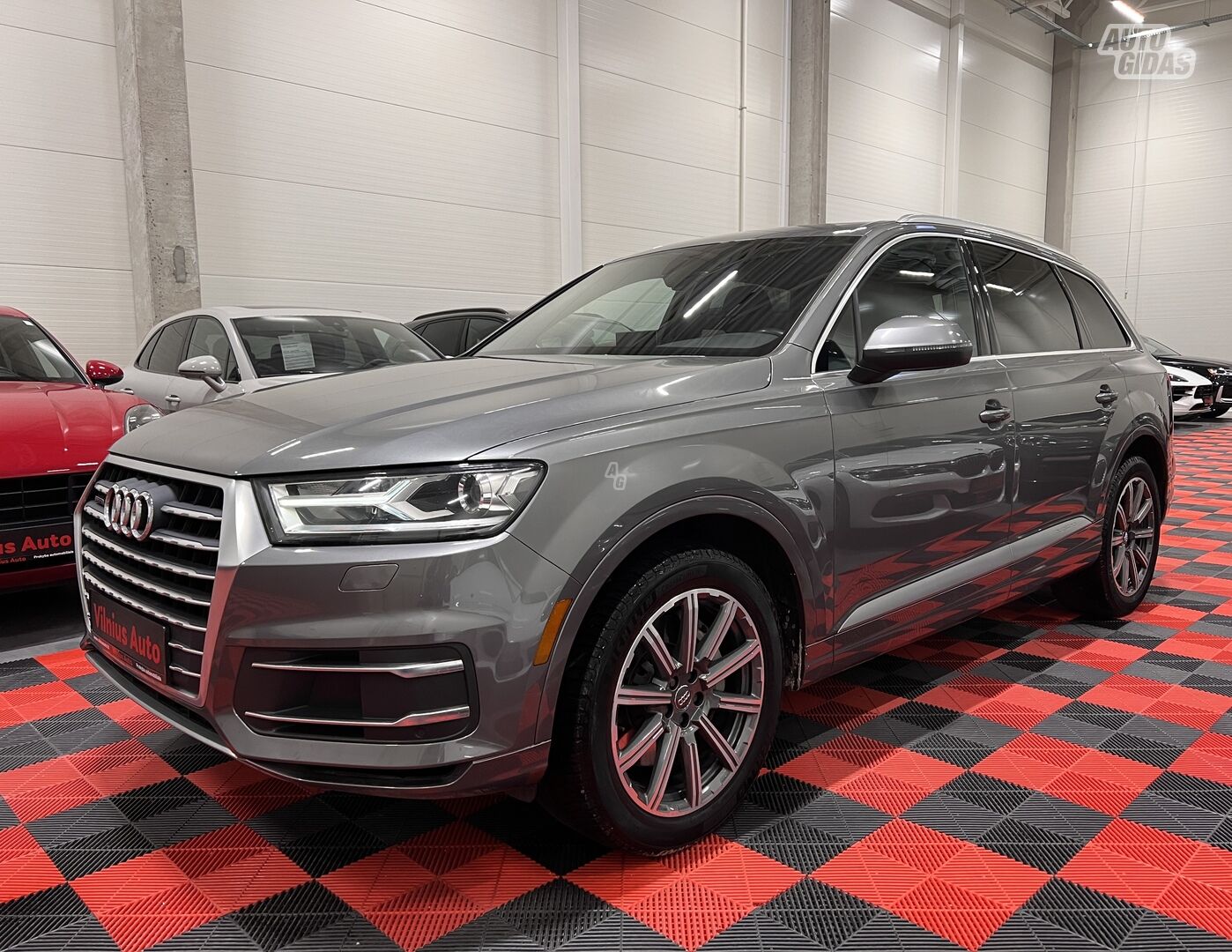 Audi Q7 2017 m Visureigis / Krosoveris