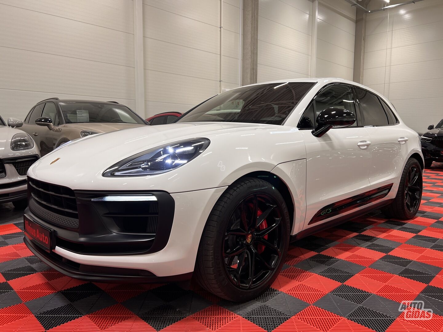 Porsche Macan 2022 m Visureigis / Krosoveris