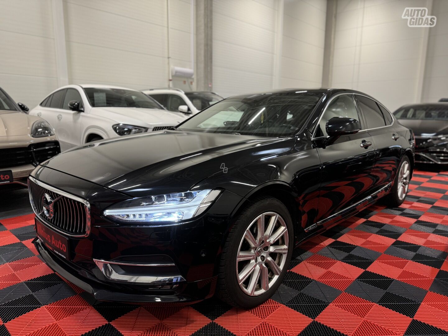 Volvo S90 2018 m Sedanas