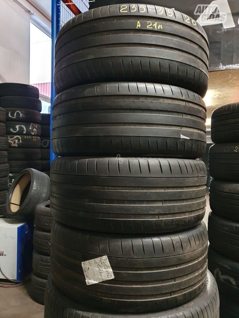 Michelin R20 vasarinės padangos lengviesiems