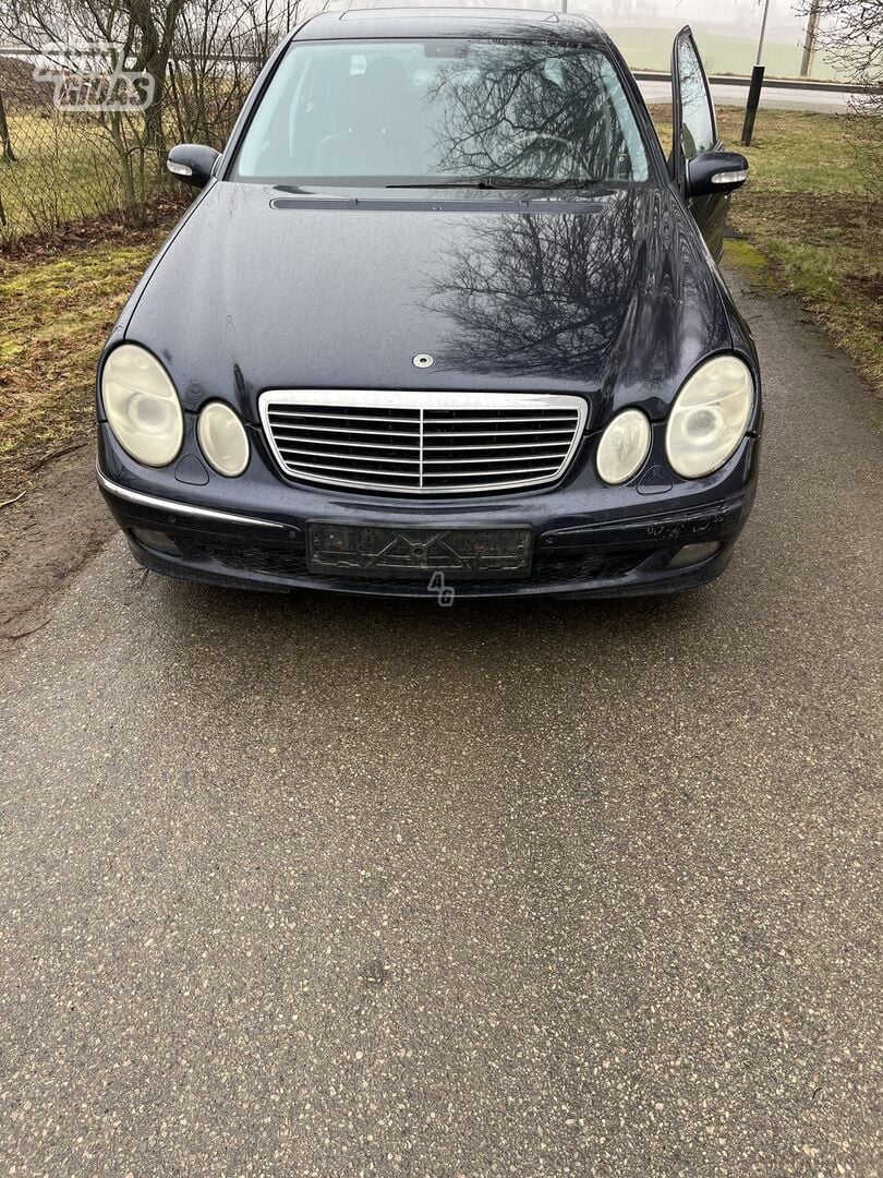 Mercedes-Benz E 280 2005 m dalys