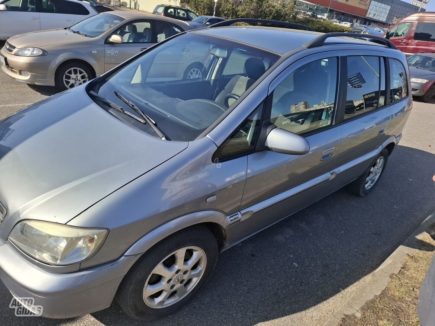 Opel Zafira 2005 m Hečbekas