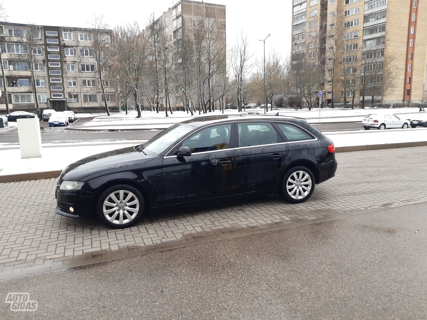 Audi A4 2011 г Универсал