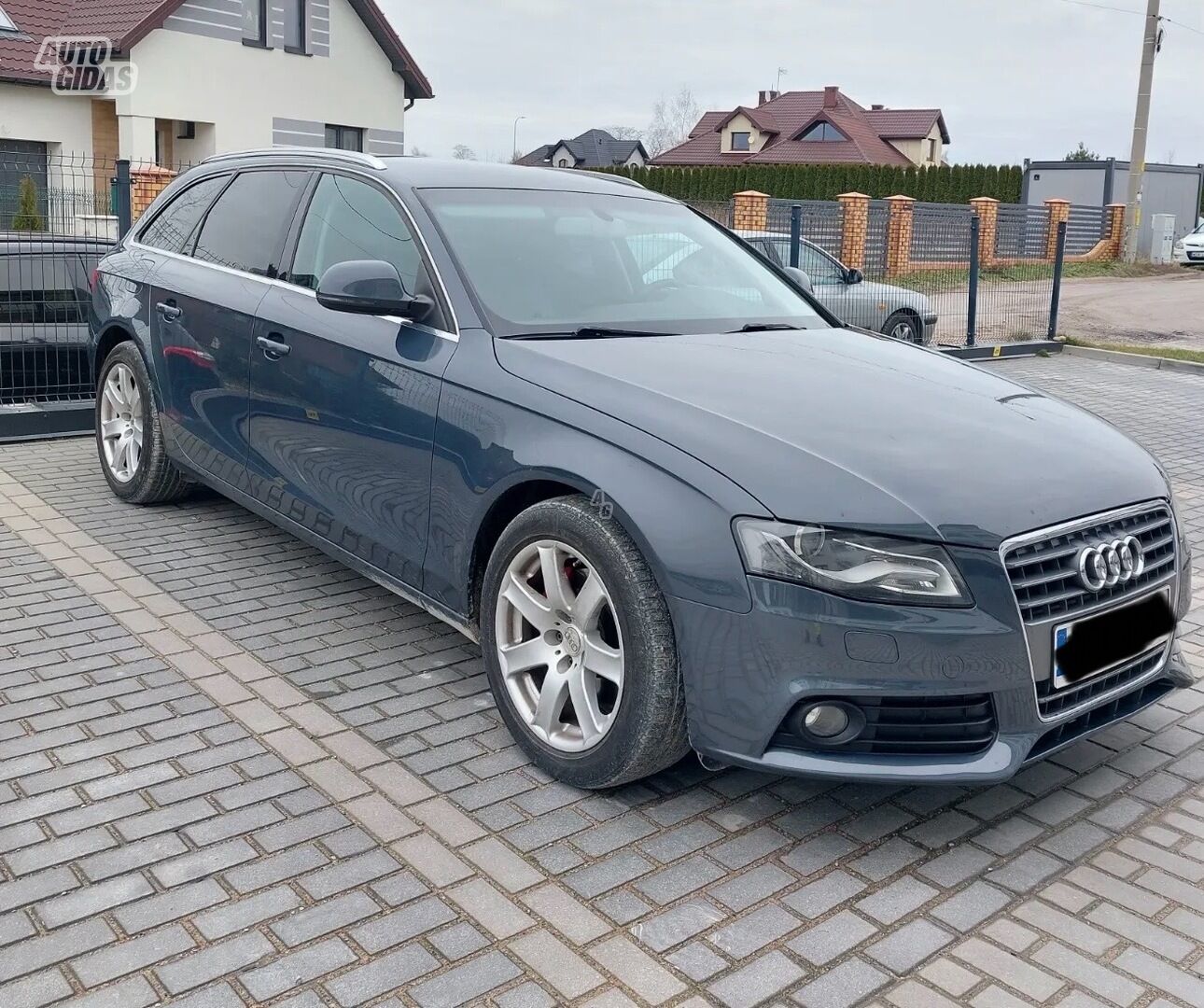 Audi A4 2010 m Universalas