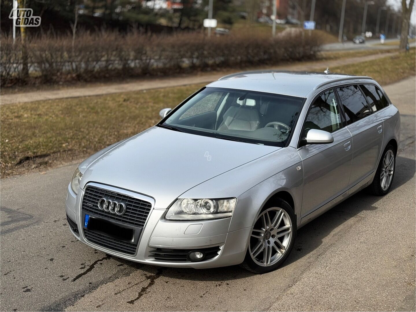 Audi A6 2008 m Universalas