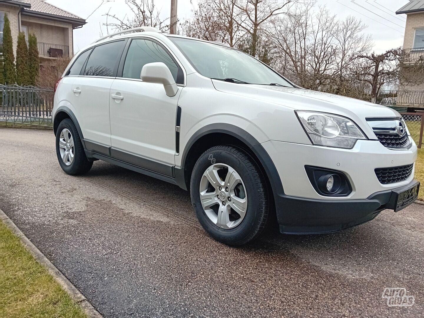 Opel Antara 2014 y Off-road / Crossover