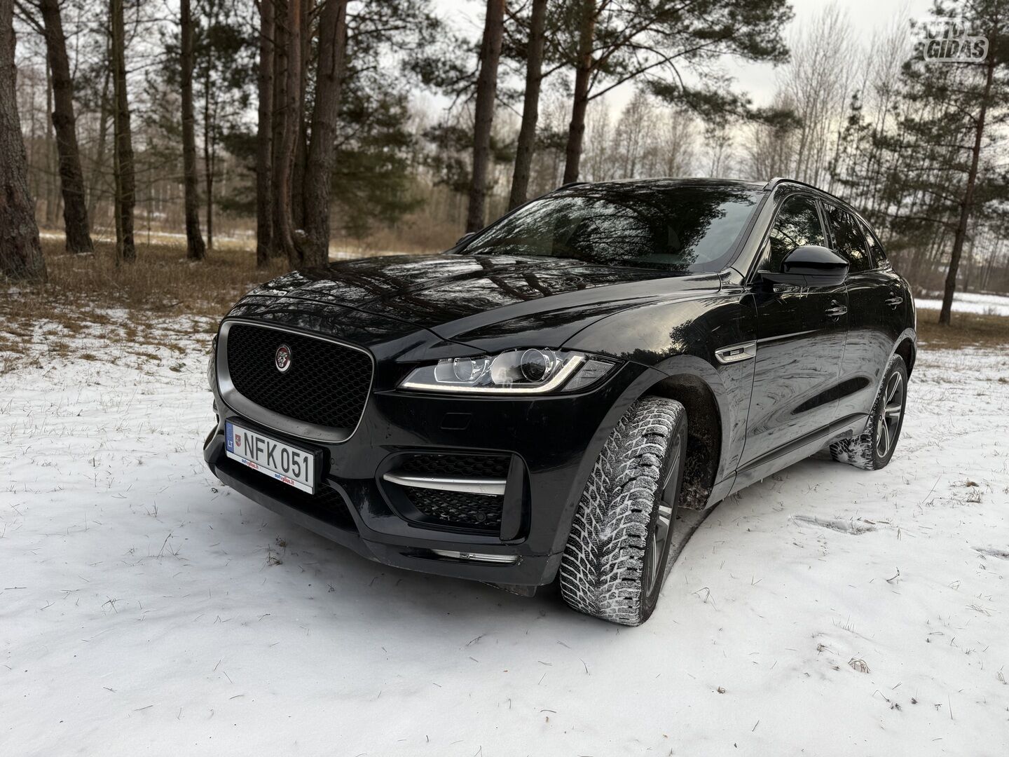 Jaguar F-Pace 2018 г Внедорожник / Кроссовер