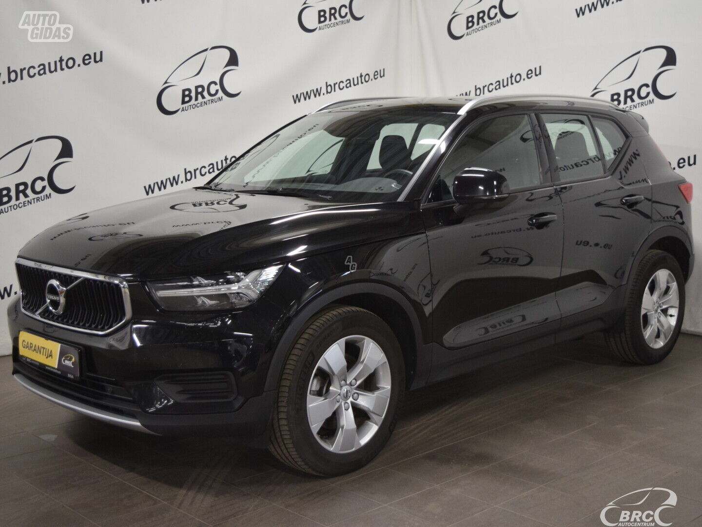 Volvo XC 40 B4 AWD Mild Hybrid 2021 y