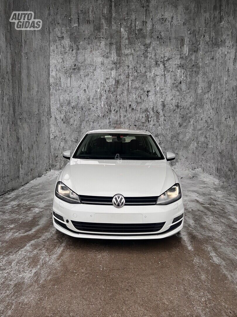 Volkswagen Golf BlueMotion 2014 y