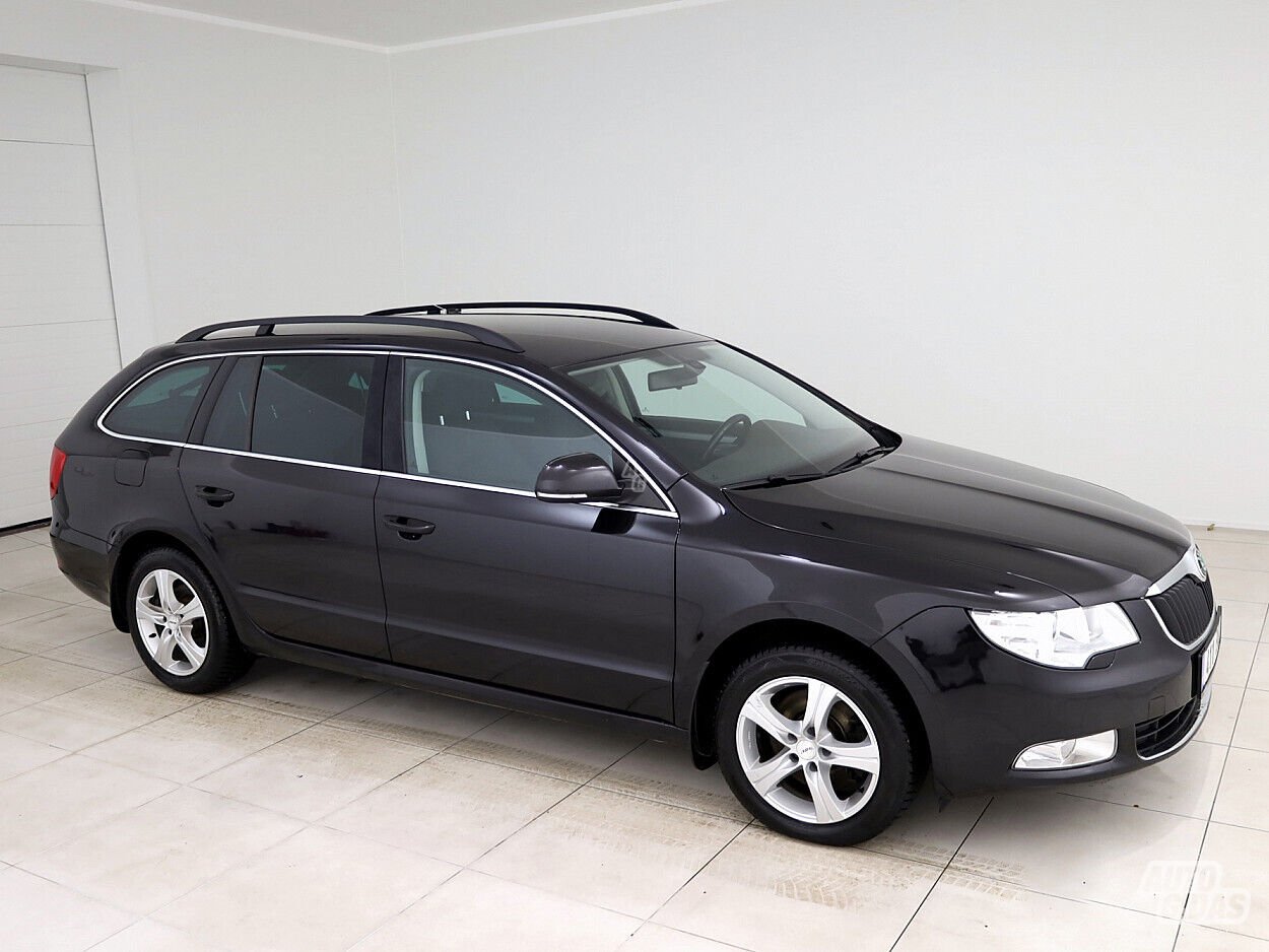 Skoda Superb 2012 г Универсал