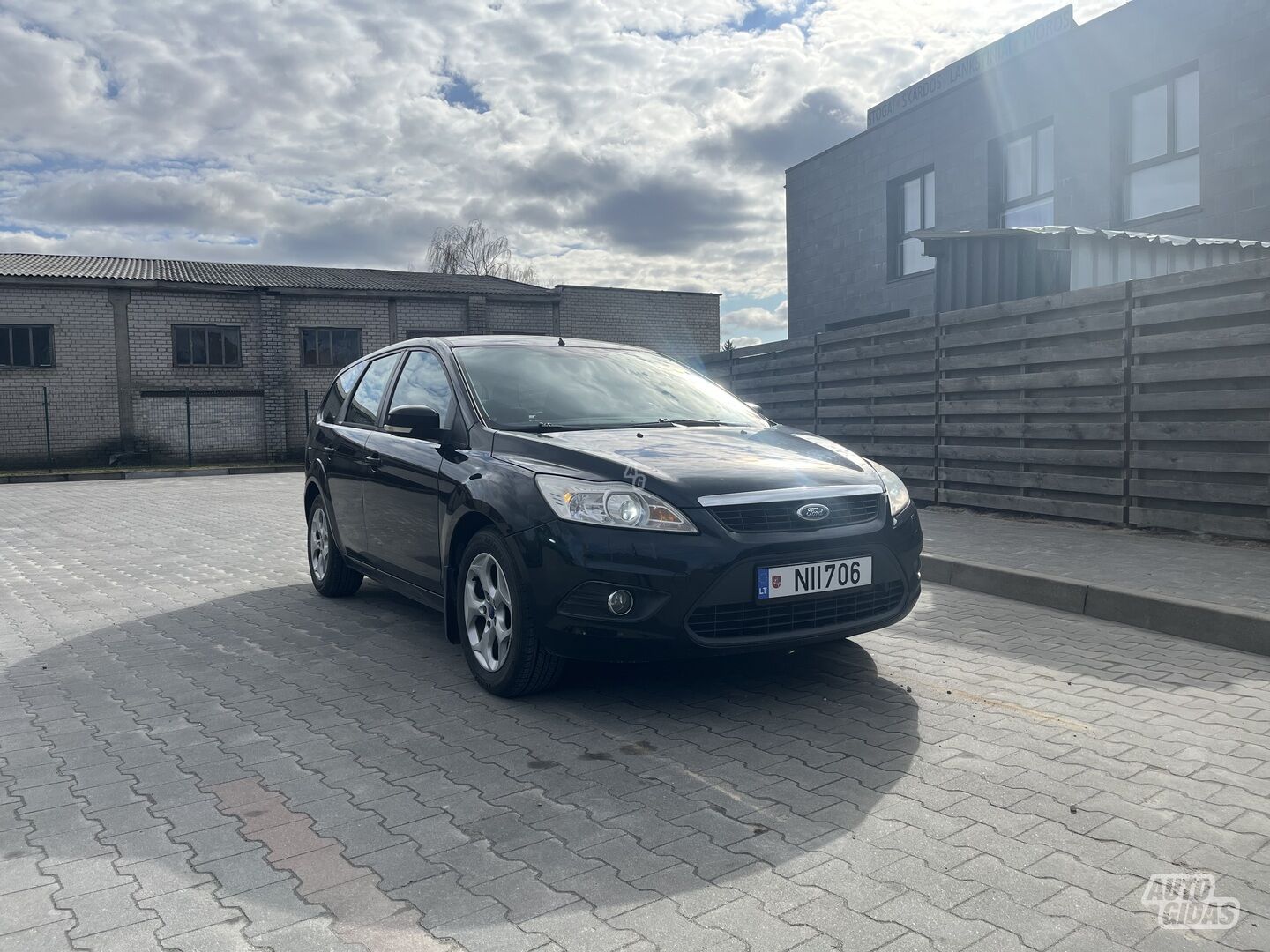 Ford Focus 2010 г Универсал