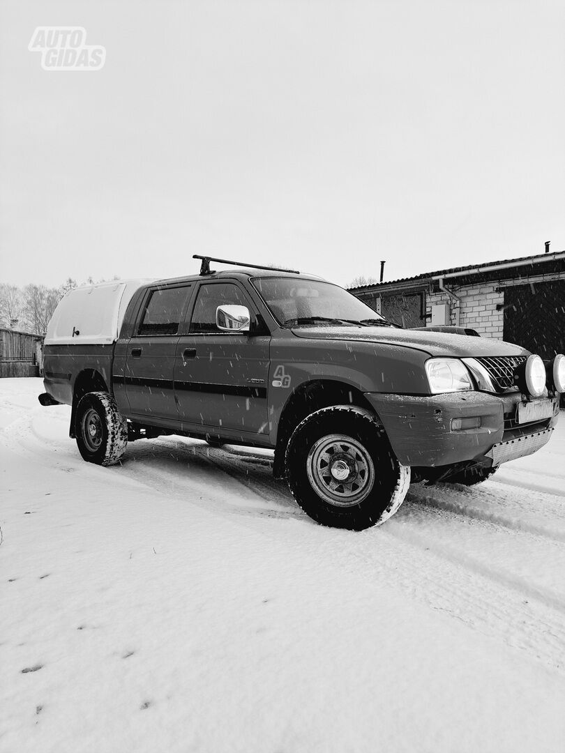 Mitsubishi L200 2002 m Pikapas