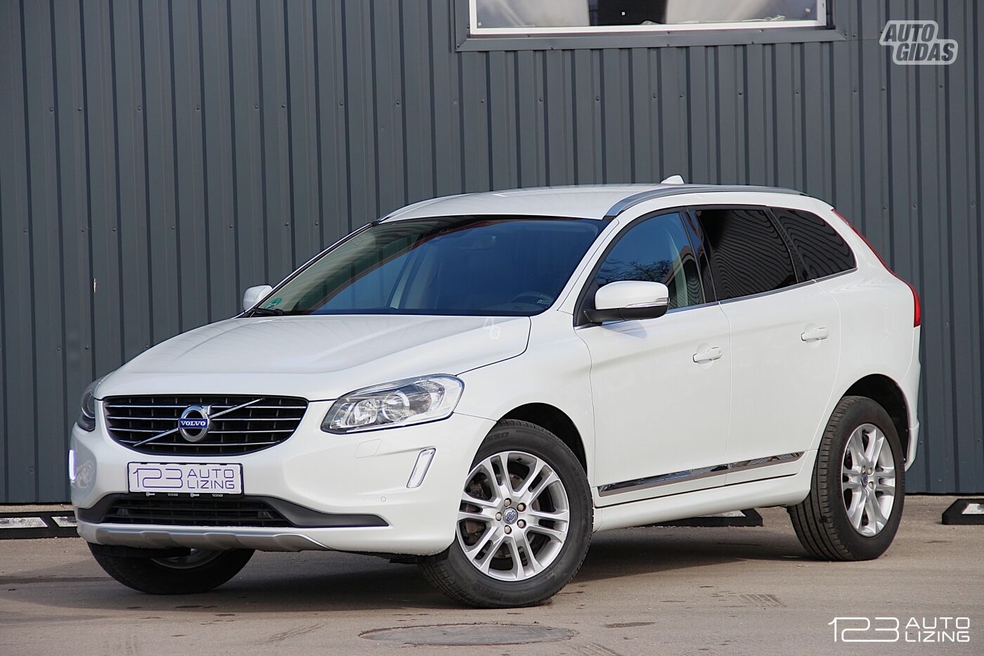 Volvo XC60 2015 m Visureigis / Krosoveris