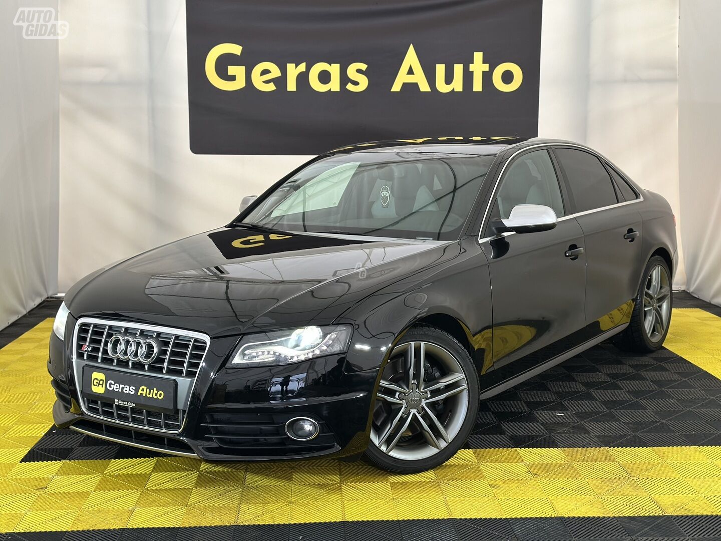 Audi S4 2012 m Sedanas