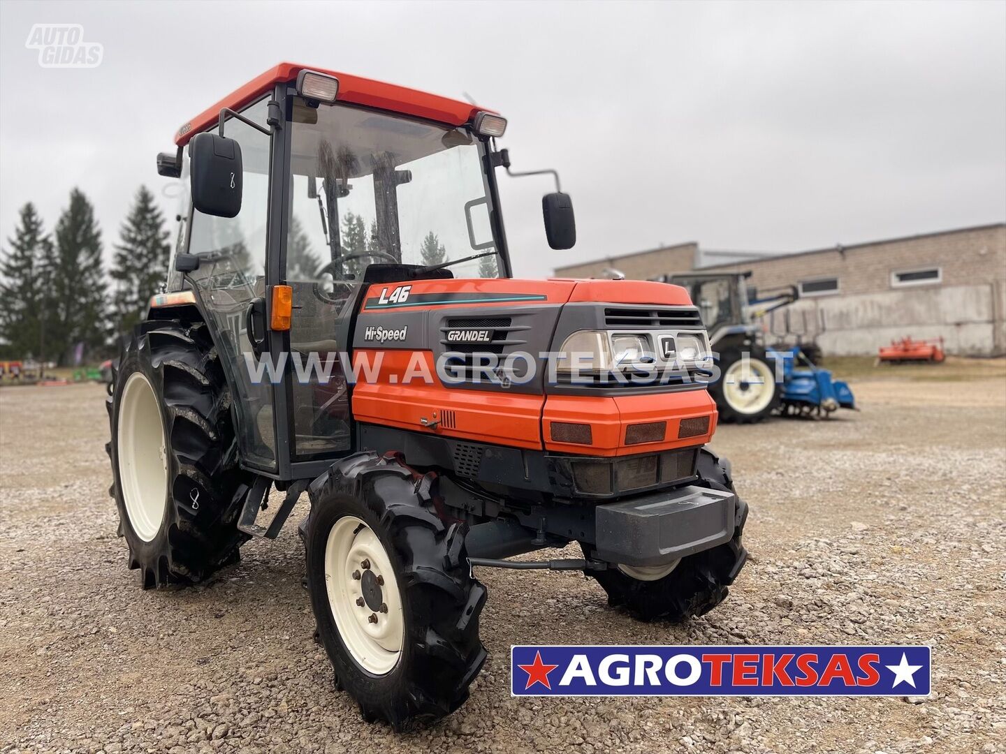 Kubota L46 2000 m Traktorius