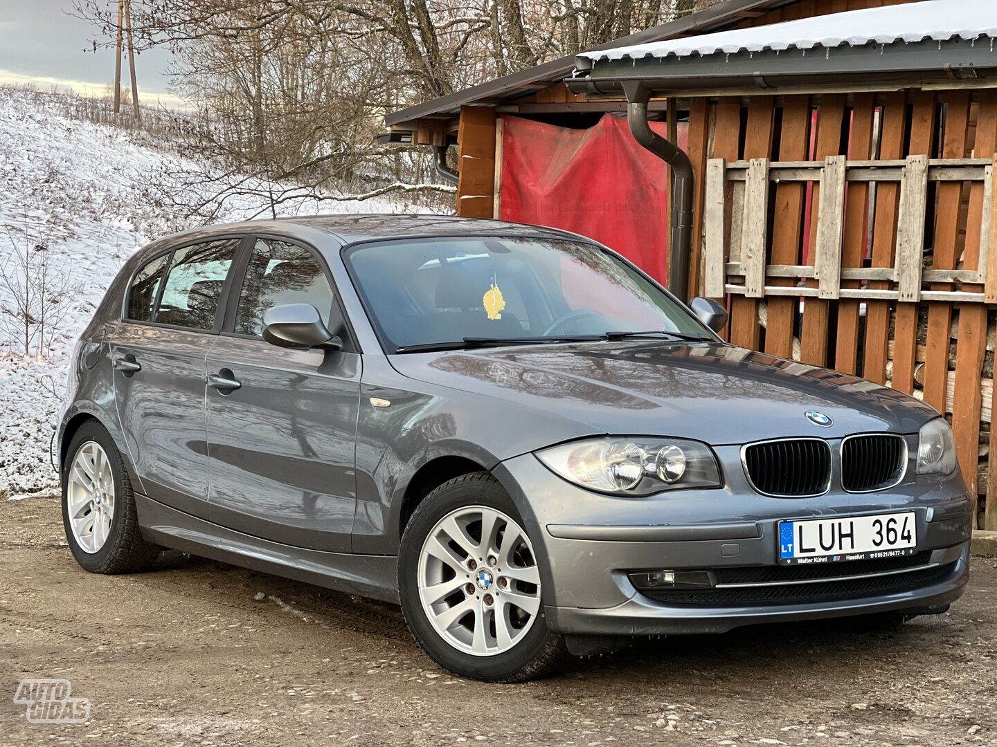 Bmw 116 2011 y Hatchback