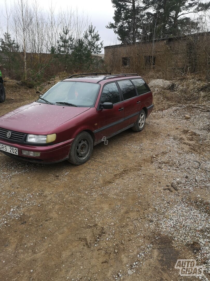 Volkswagen Passat 1994 m Universalas