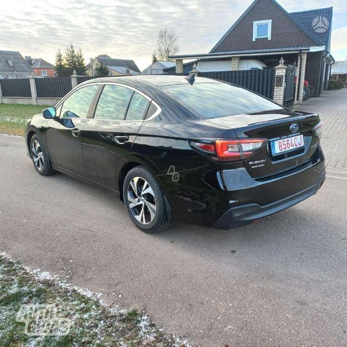 Subaru Legacy 2020 y Off-road / Crossover