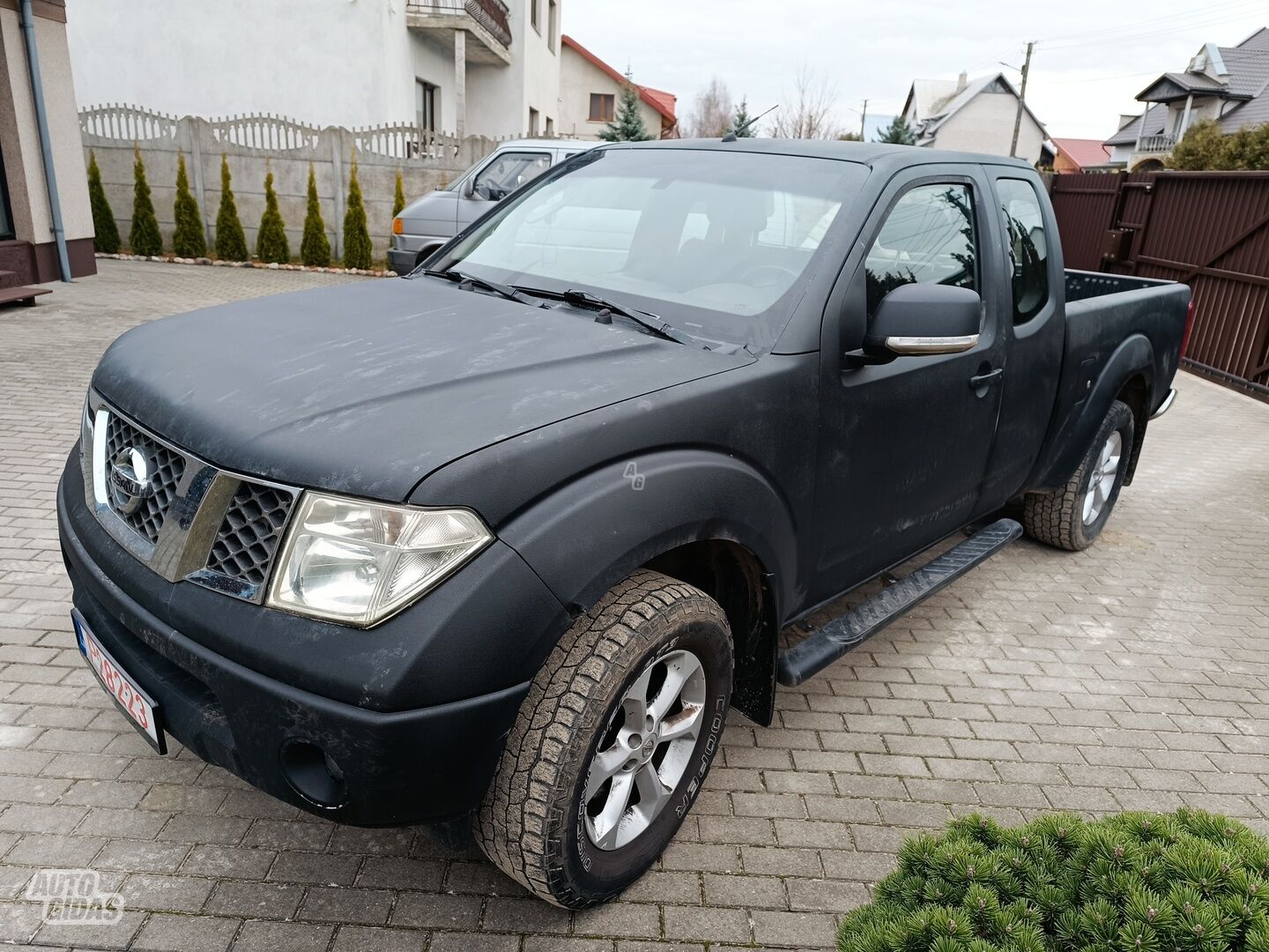 Nissan Navara 2008 г Пикап