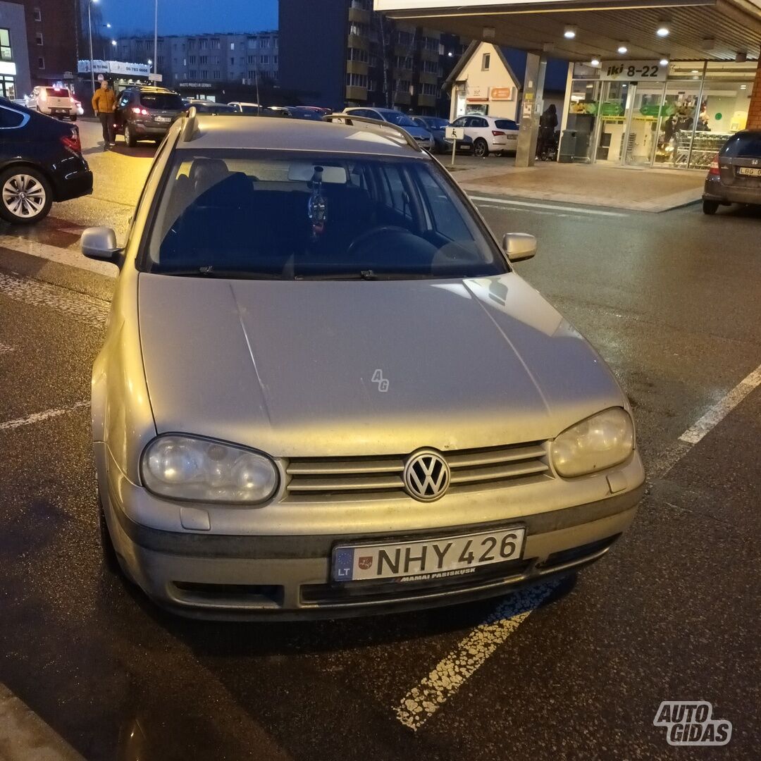 Volkswagen Golf 2004 m Universalas