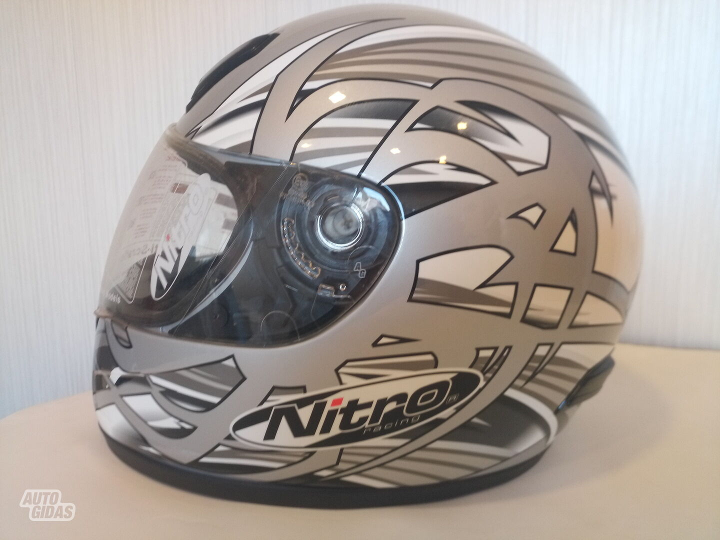 Helmets Nitro