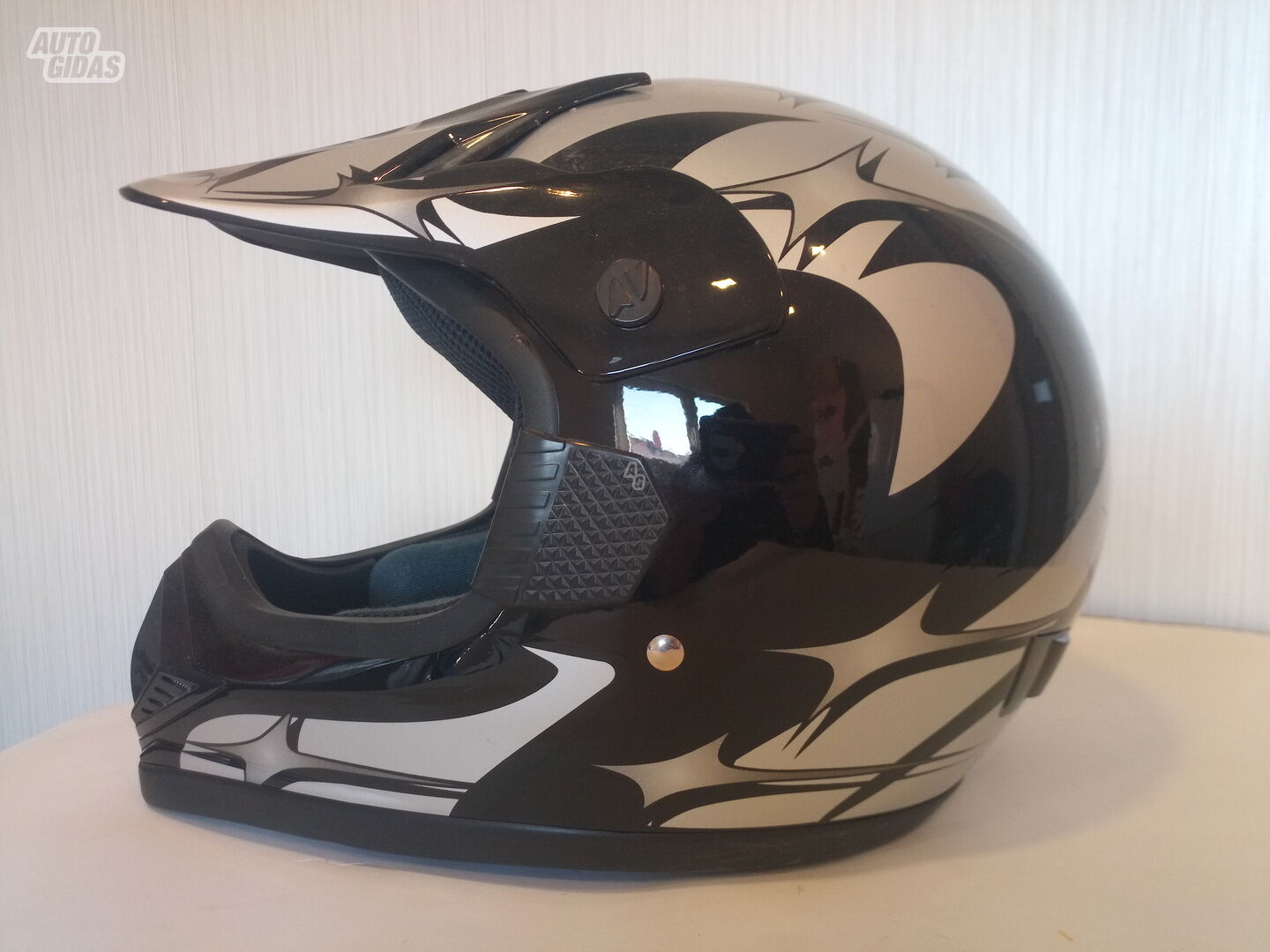 Helmets Max