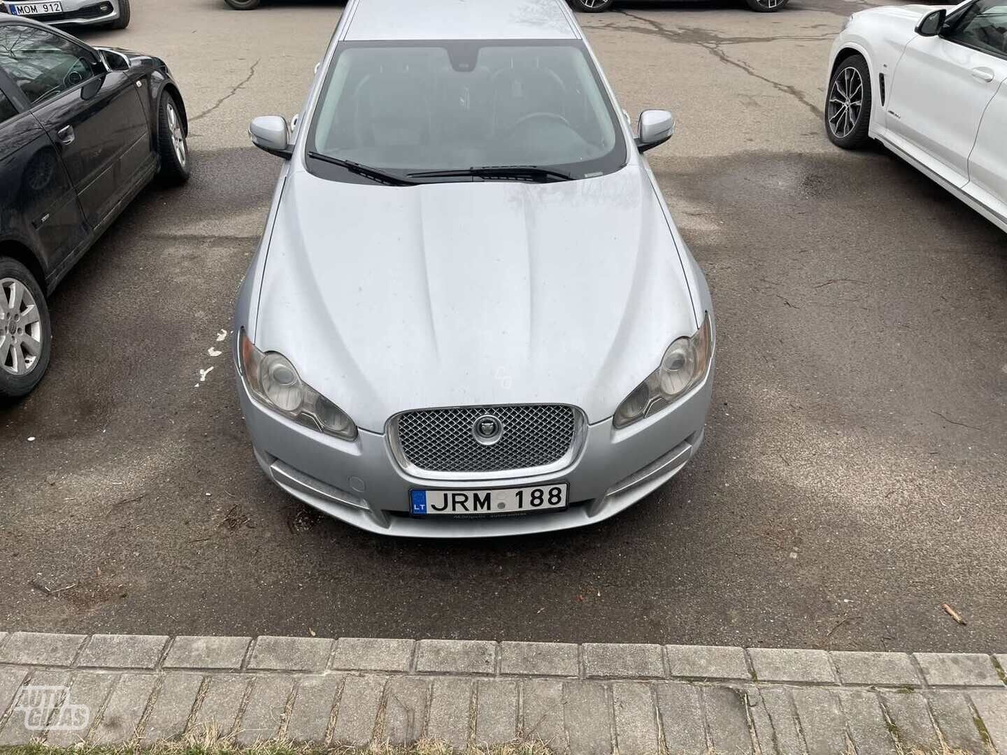 Jaguar XF 2009 y Sedan