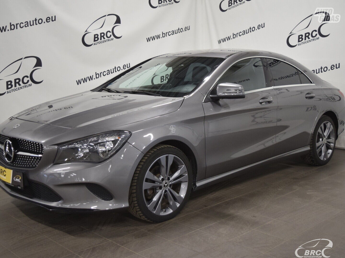 Mercedes-Benz CLA 180 D 2017 m