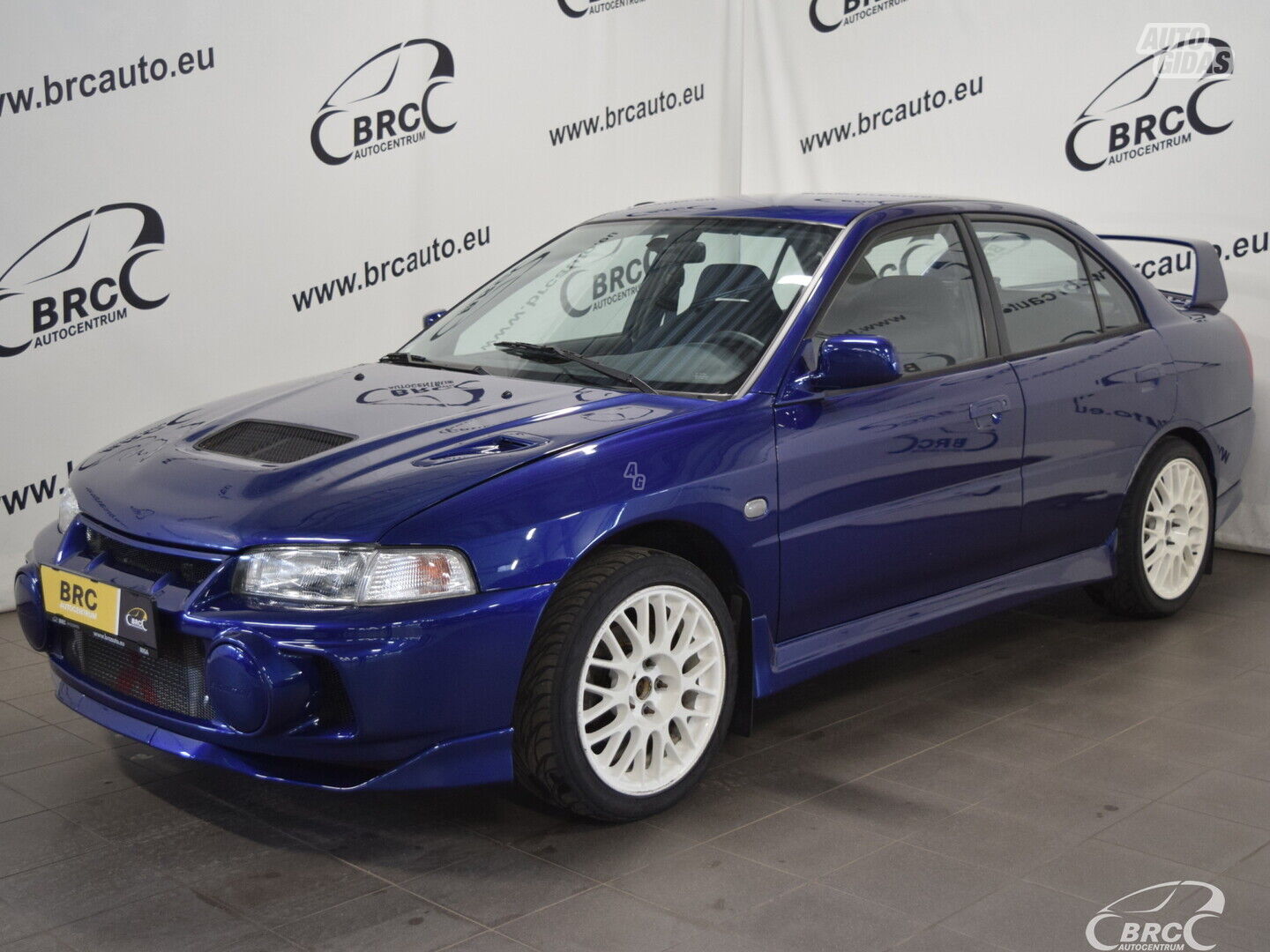 Mitsubishi Lancer Evolution IV GSR 1996 y