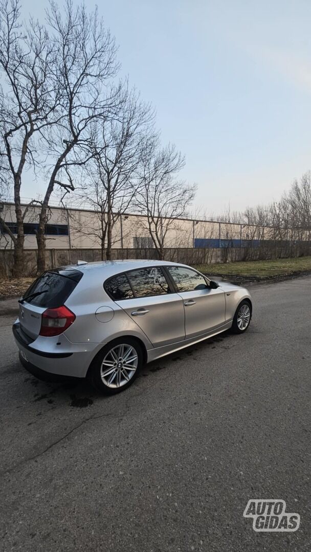 Bmw 120 2004 г Хэтчбек