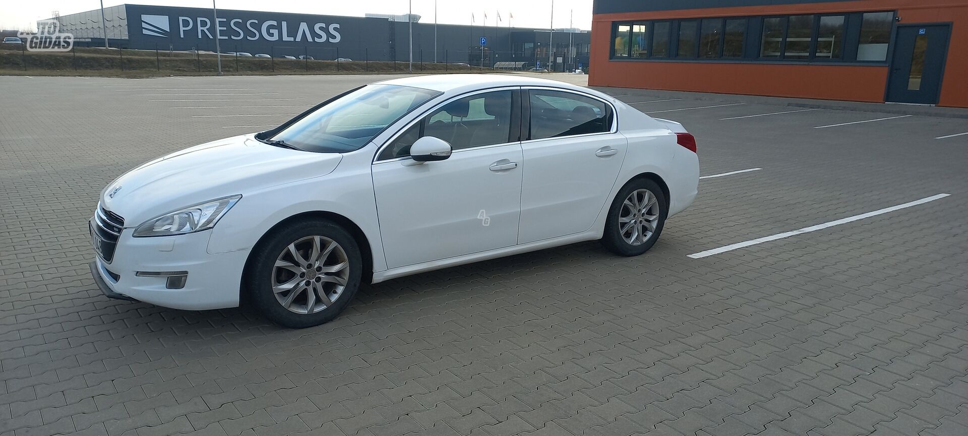 Peugeot 508 2012 y Sedan