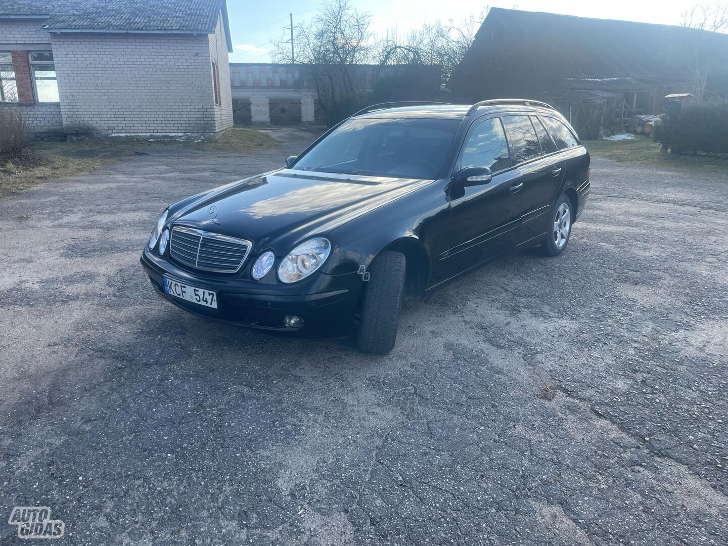 Mercedes-Benz E 220 2004 y Wagon