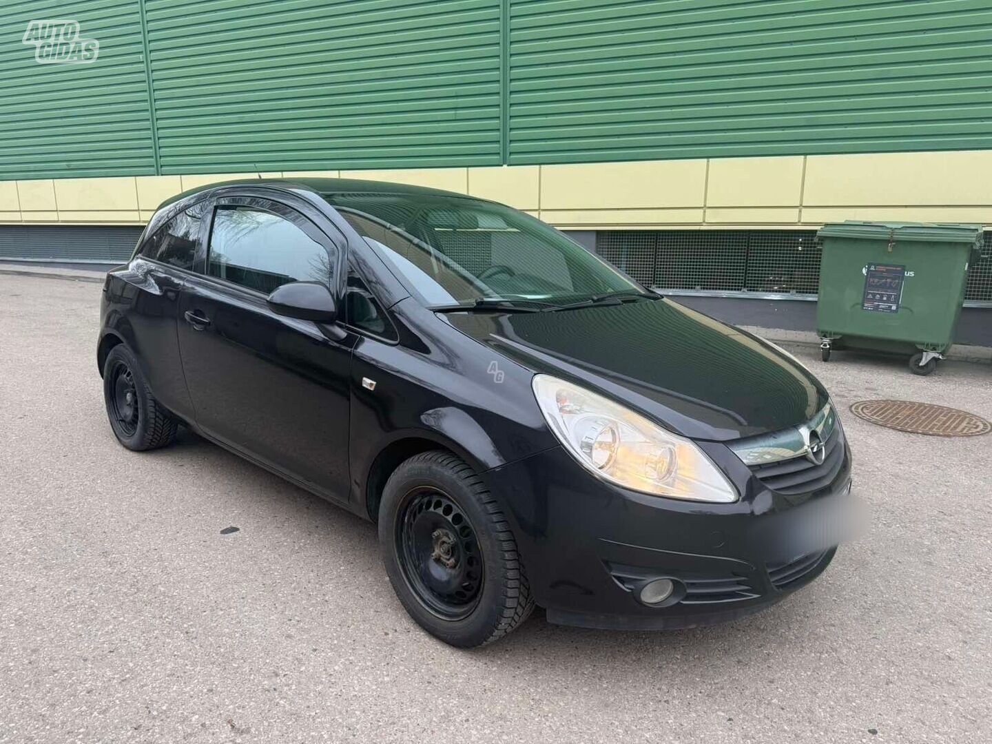 Opel Corsa 2009 г Хэтчбек