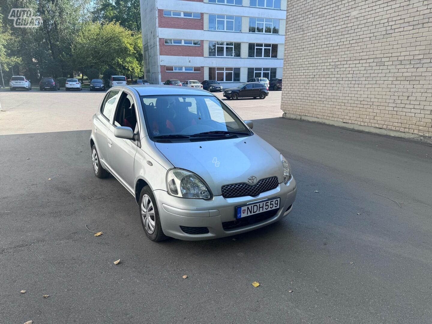 Toyota Yaris 2003 y Hatchback